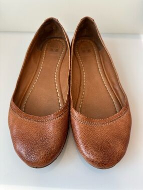 FRYE Carson Ballet in Brown Cognac Leather Flats